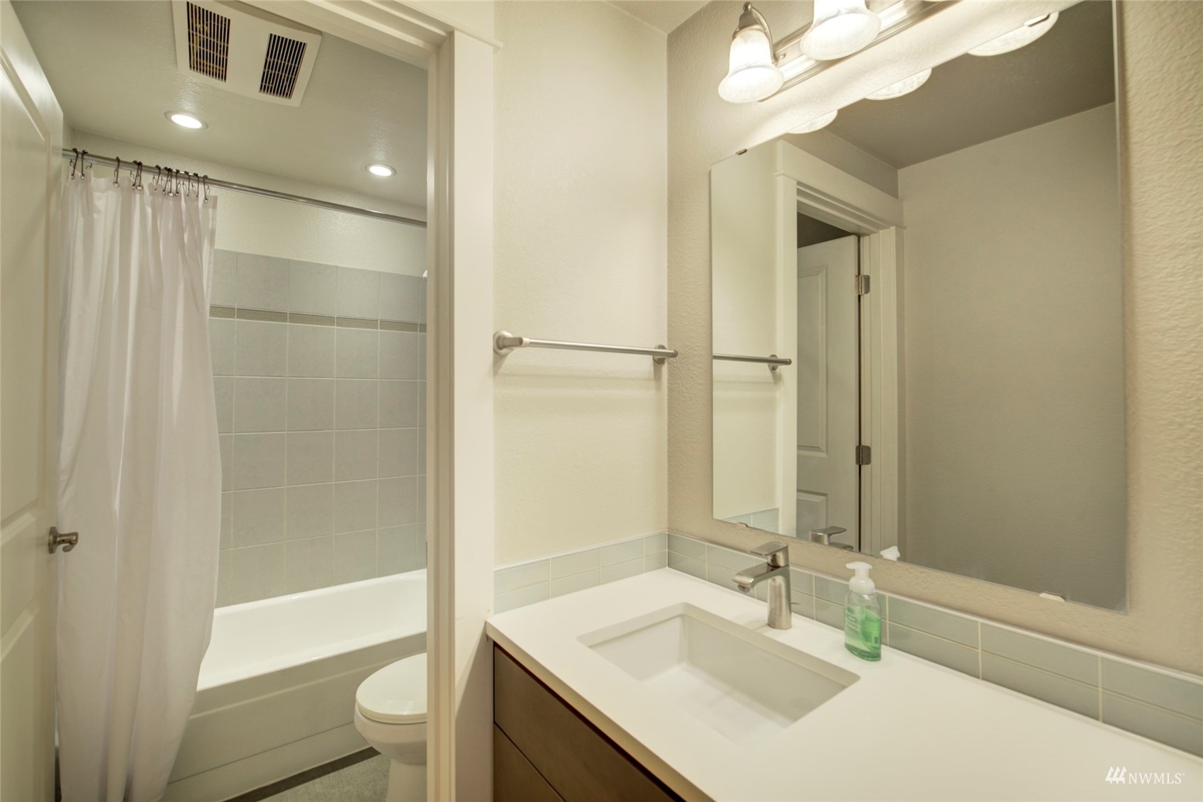746 Kirkland Circle Unit: F104