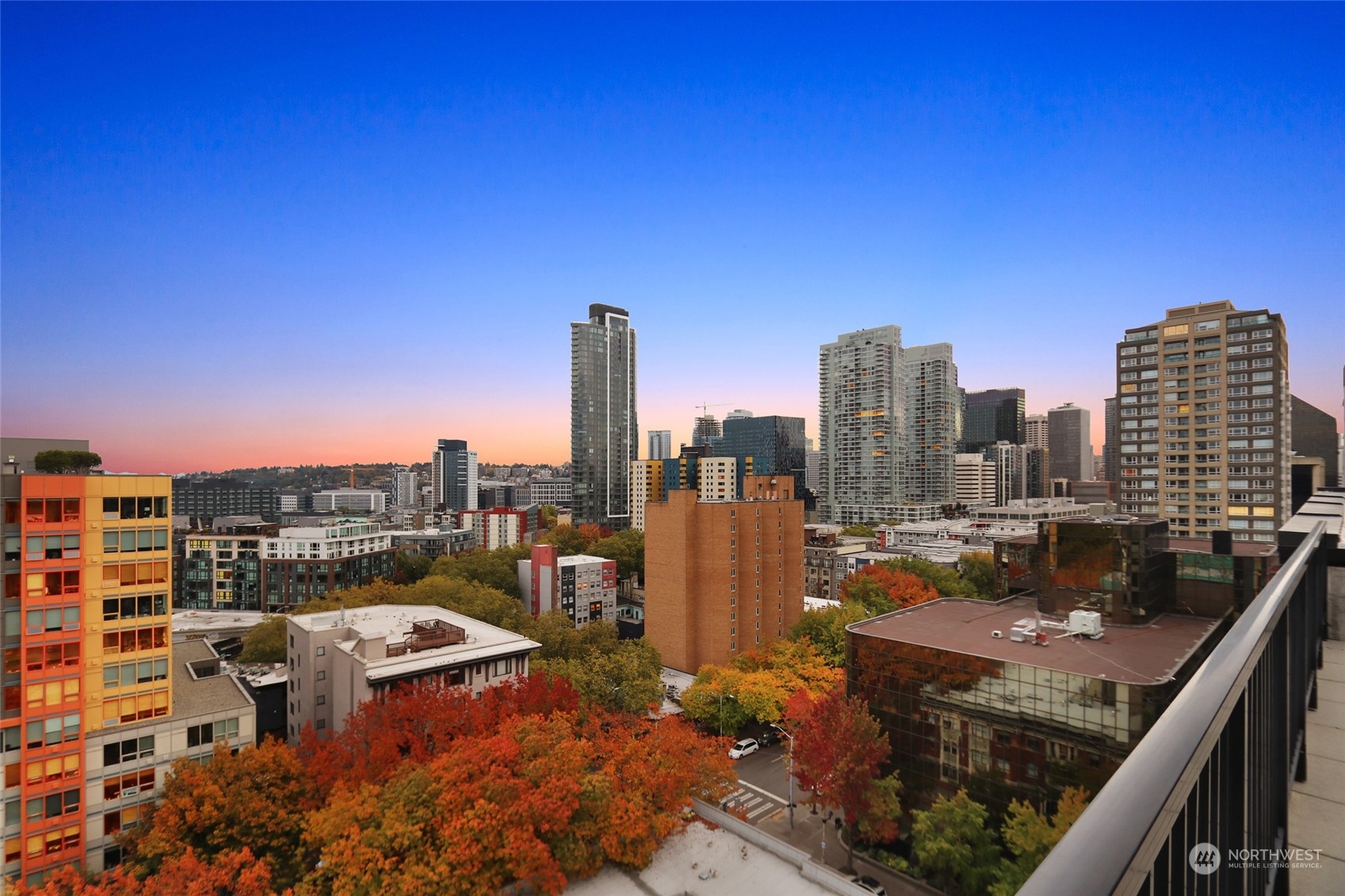 2720 3rd Avenue Unit: PH 4