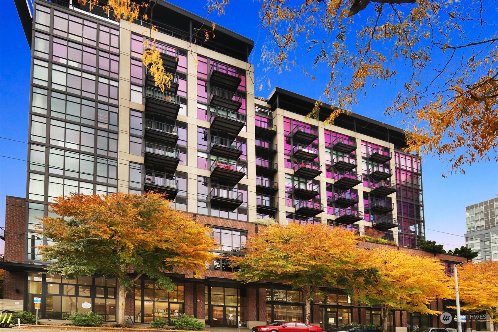 2720 3rd Avenue Unit: PH 4