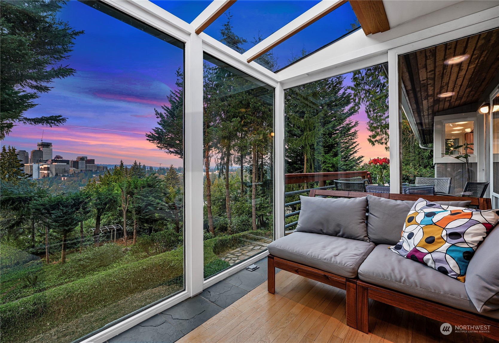 404 Detwiller Lane