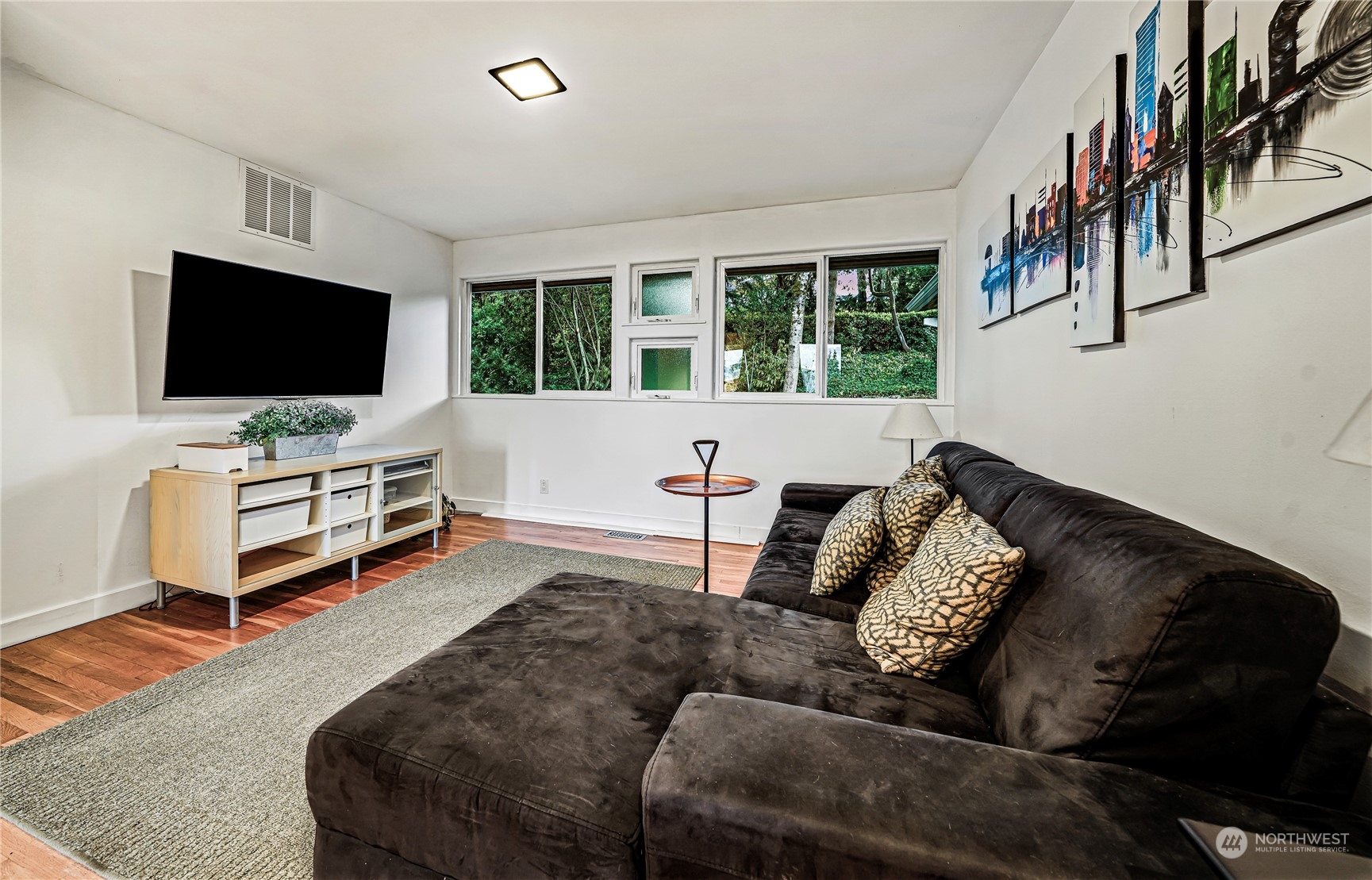 404 Detwiller Lane