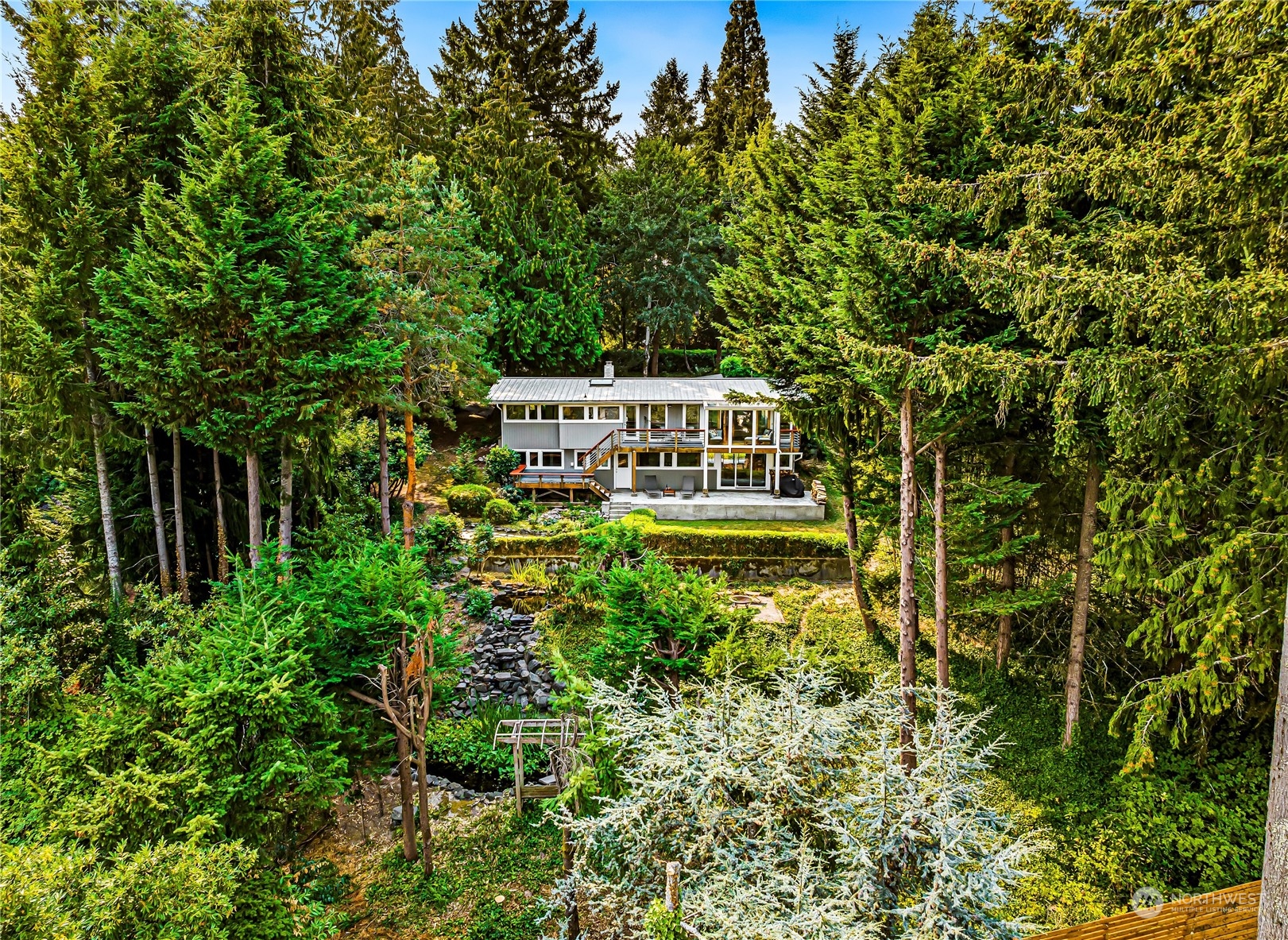 404 Detwiller Lane