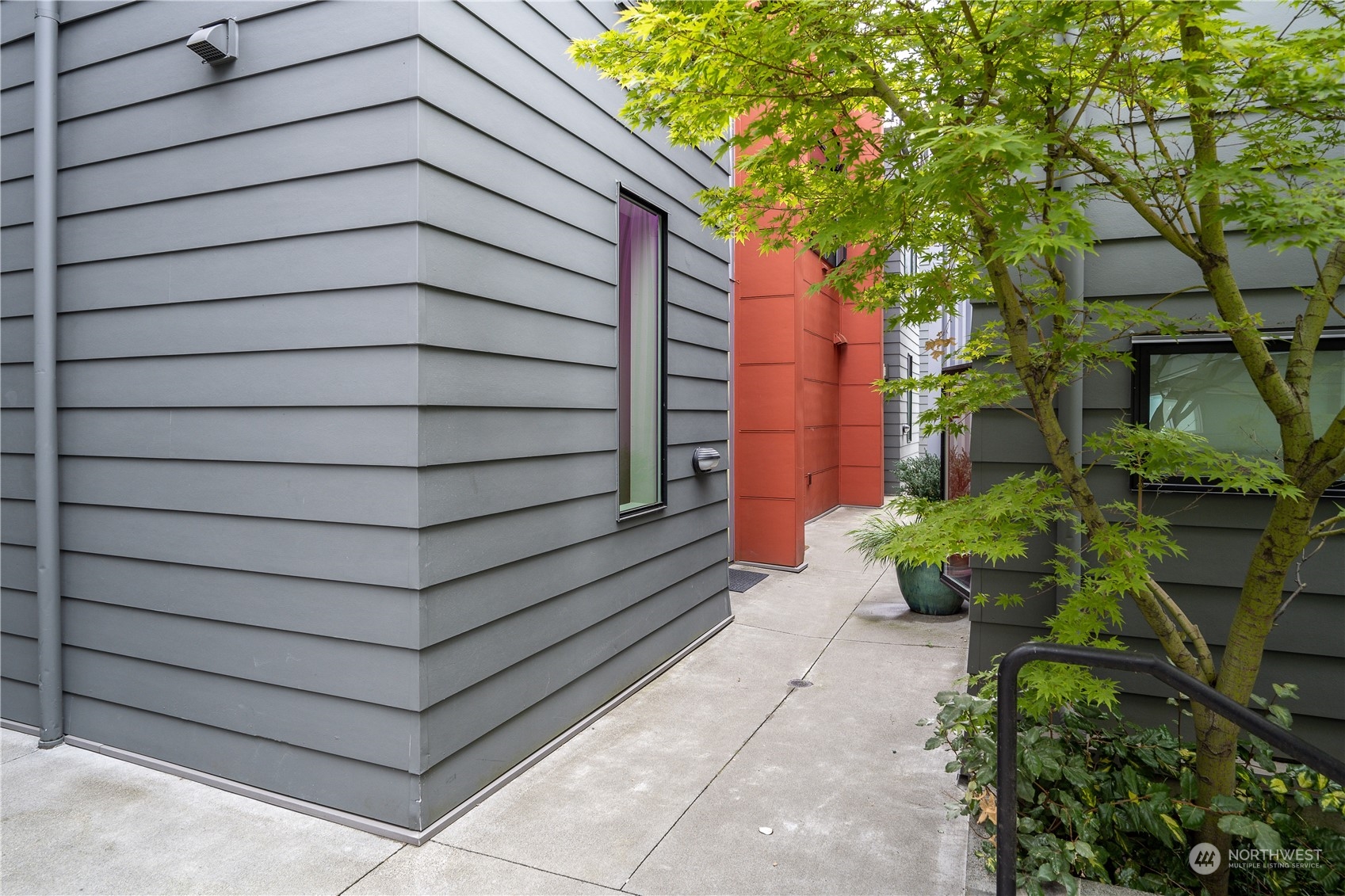 1812 11th Avenue Unit: C