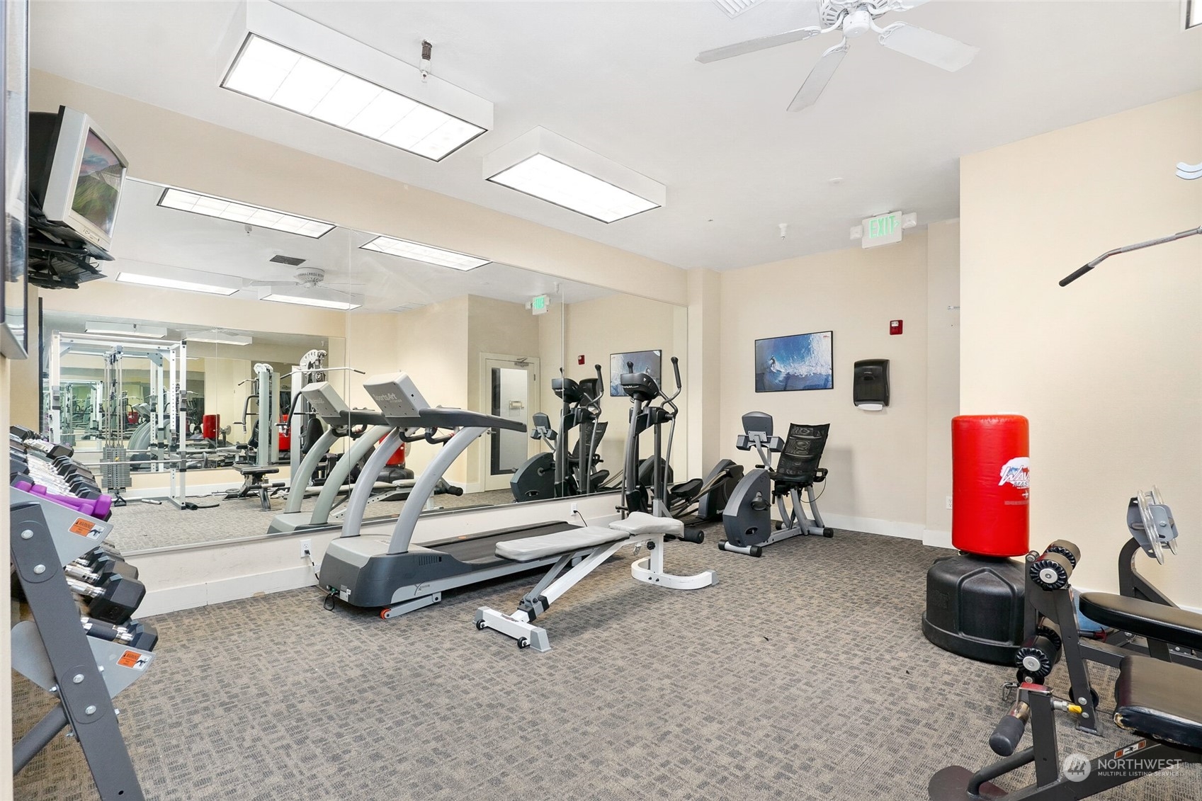 1323 Boren Avenue Unit: 214