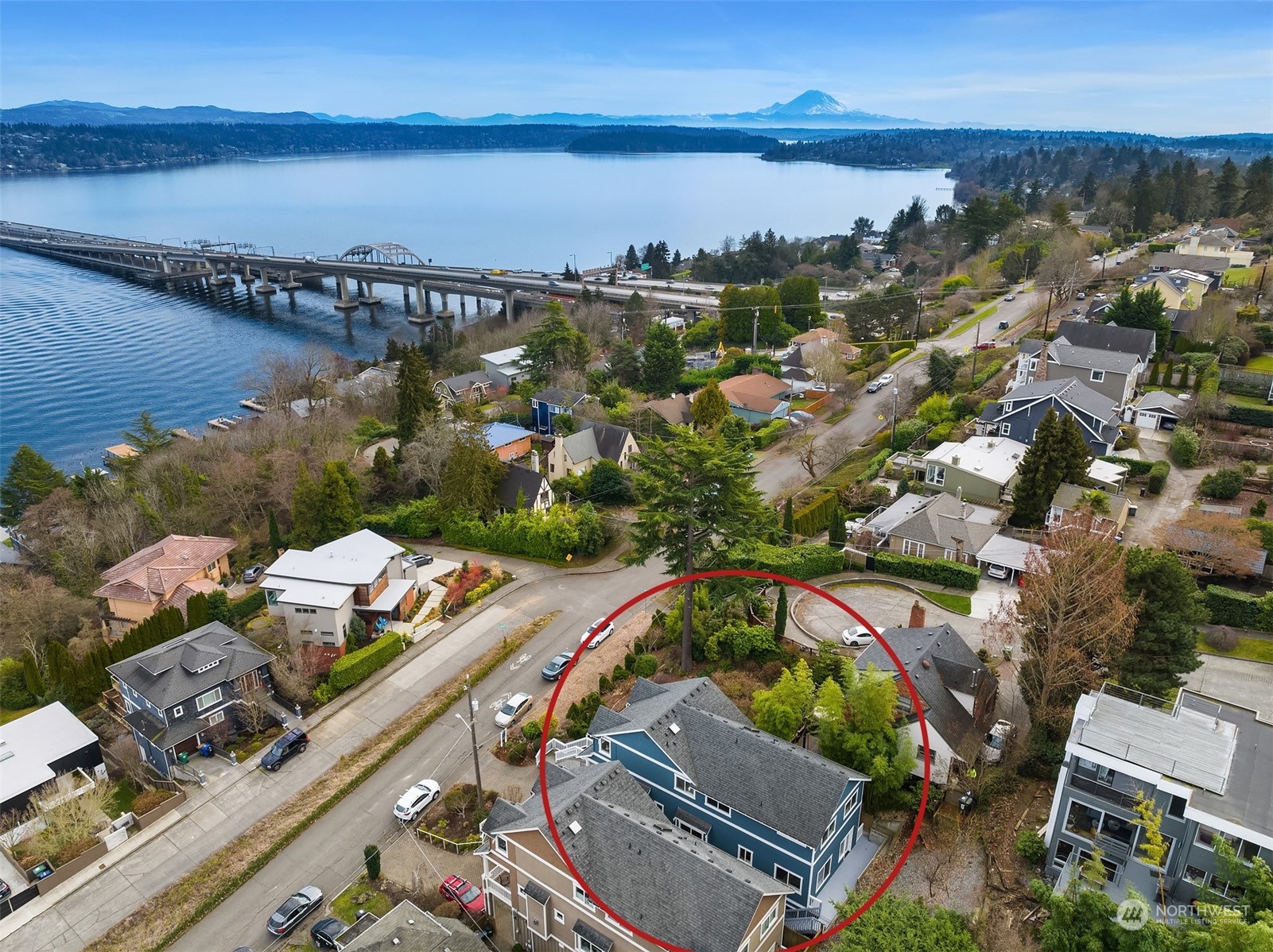 1129 Lake Washington Boulevard S
