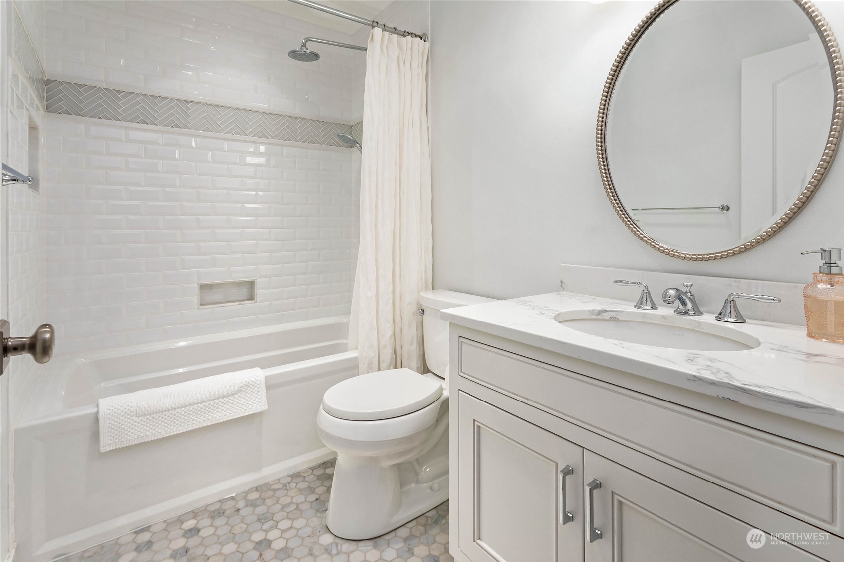 36211 SE Saint Andrews Lane