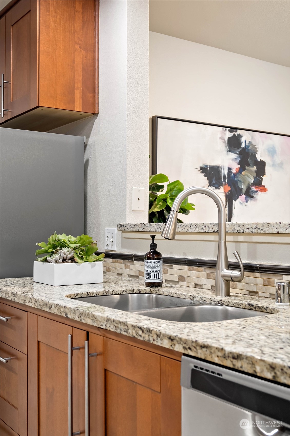 2034 Newport Way NW Unit: 11-1