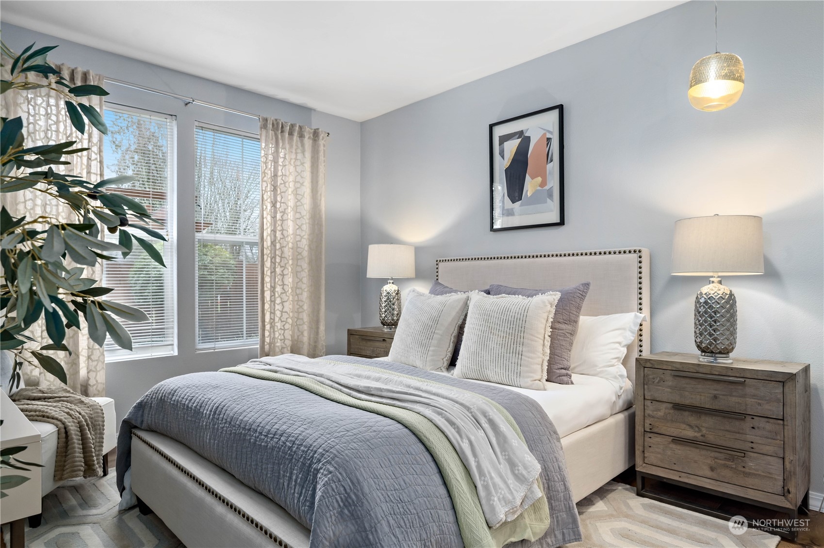 2034 Newport Way NW Unit: 11-1