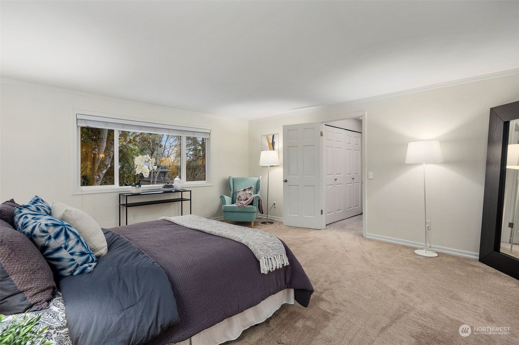 7664 NE 14th Street
