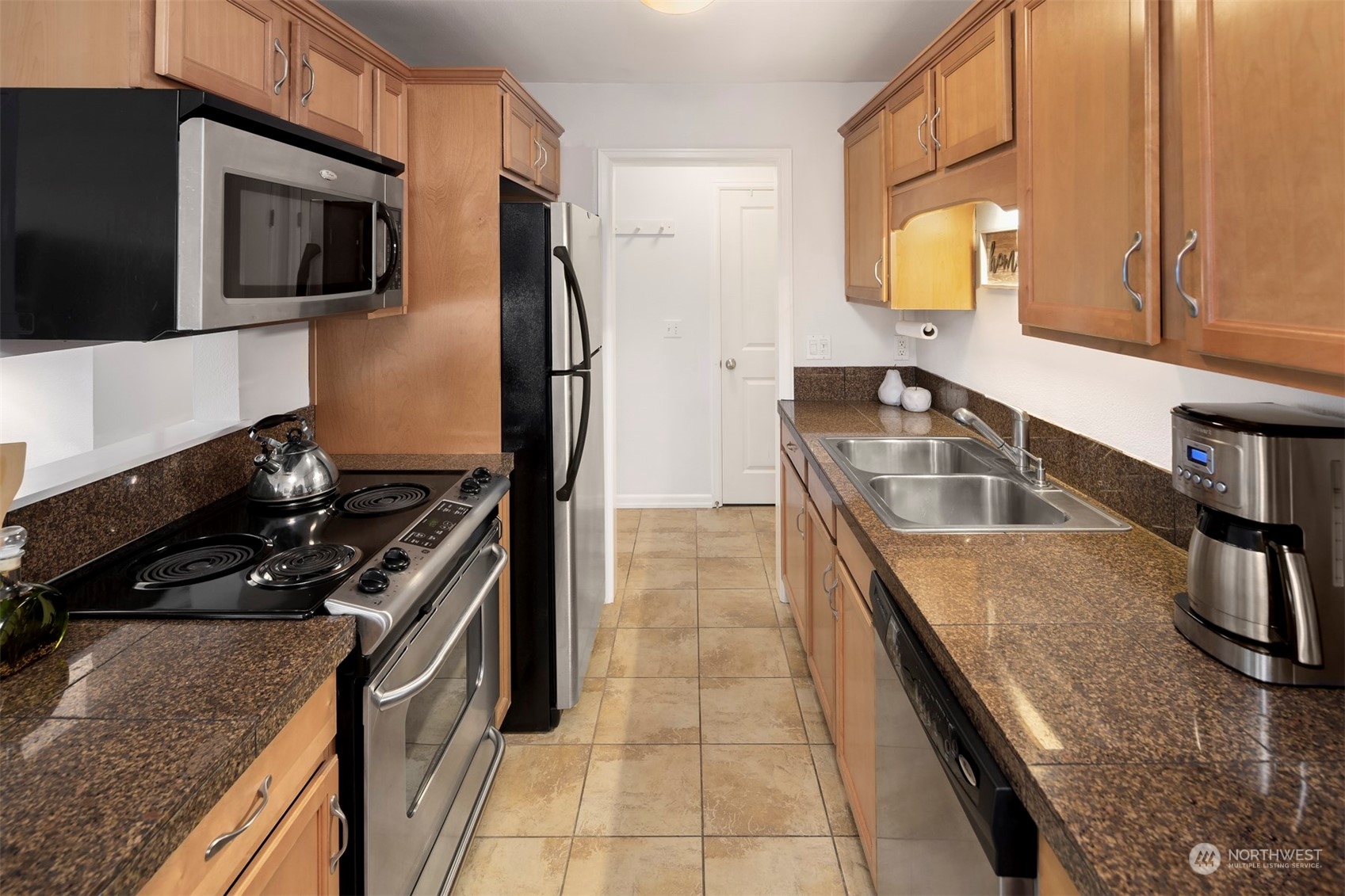 1113 Kirkland Avenue Unit: 2