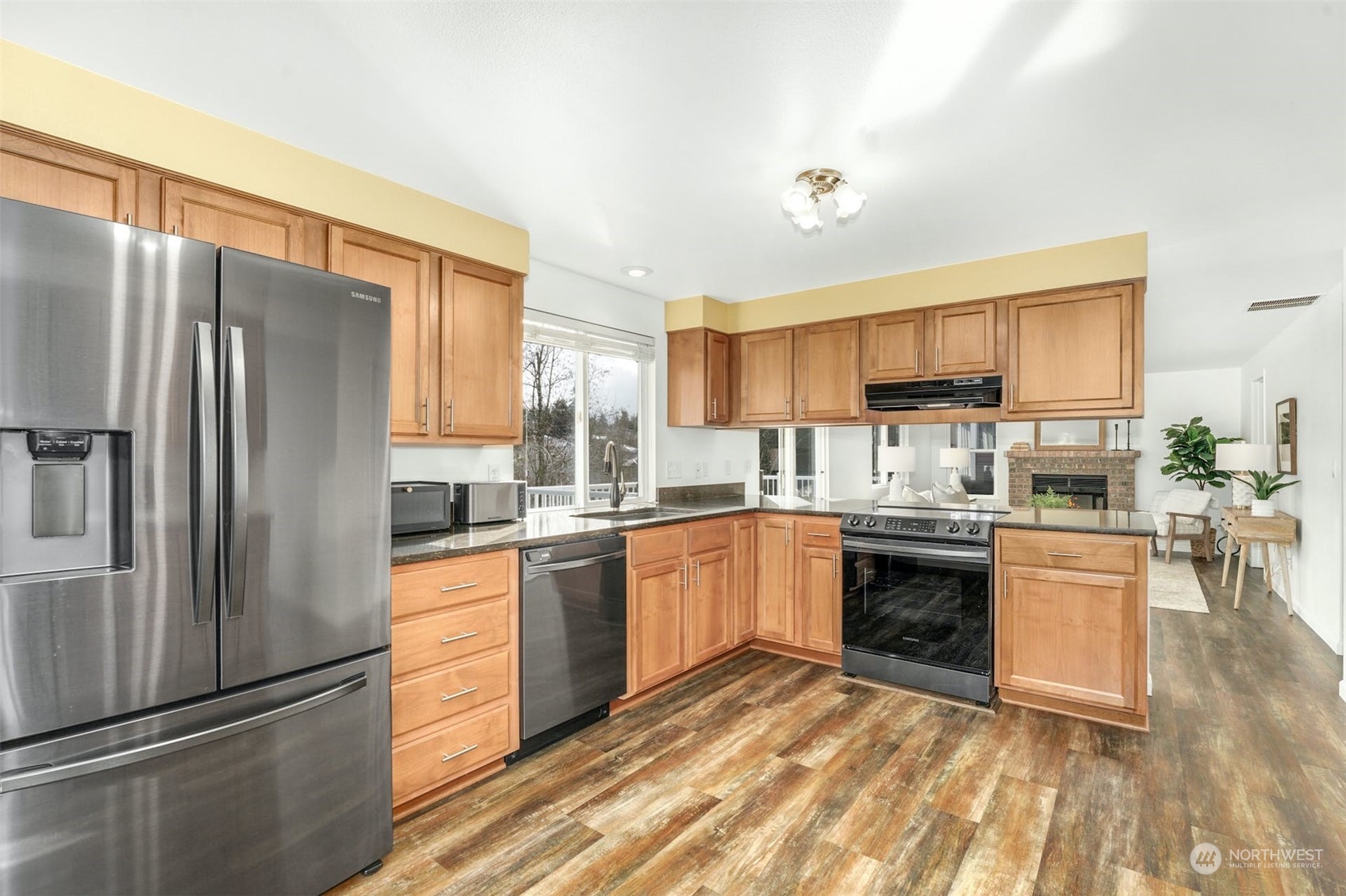 1726 S 373rd Place