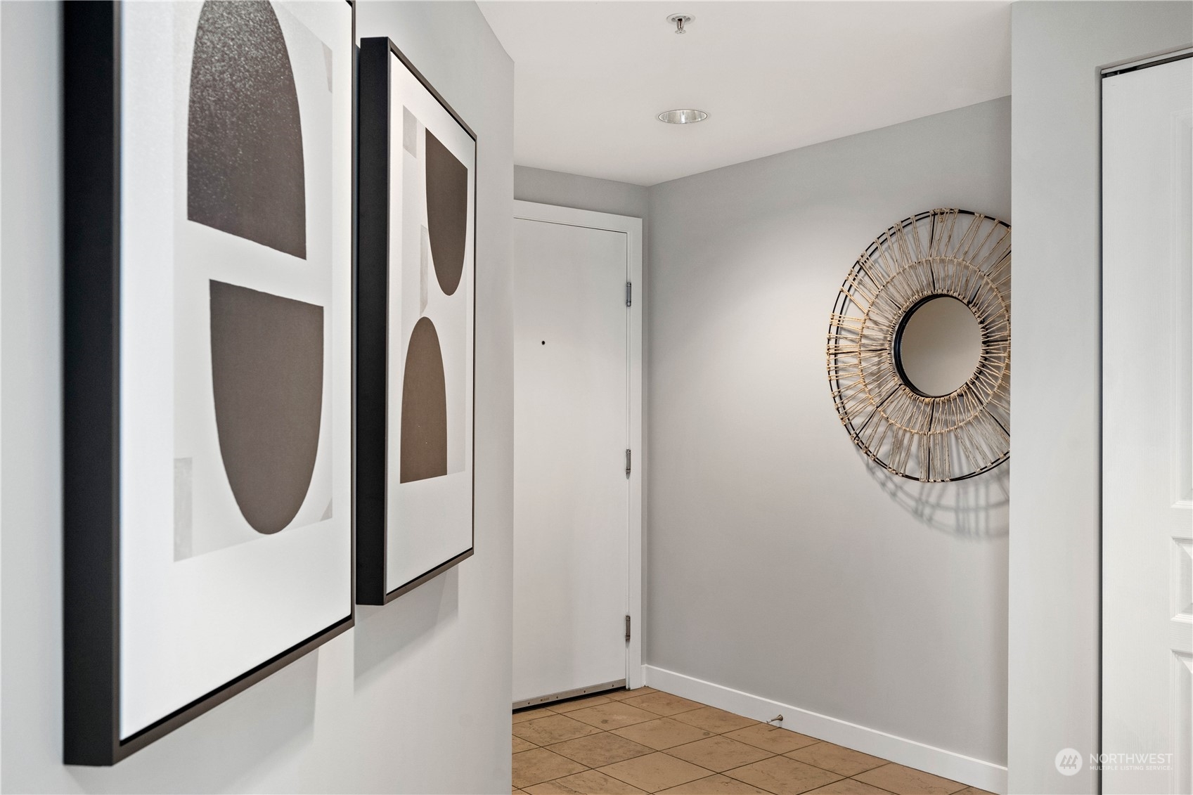 2929 1st Avenue Unit: N601