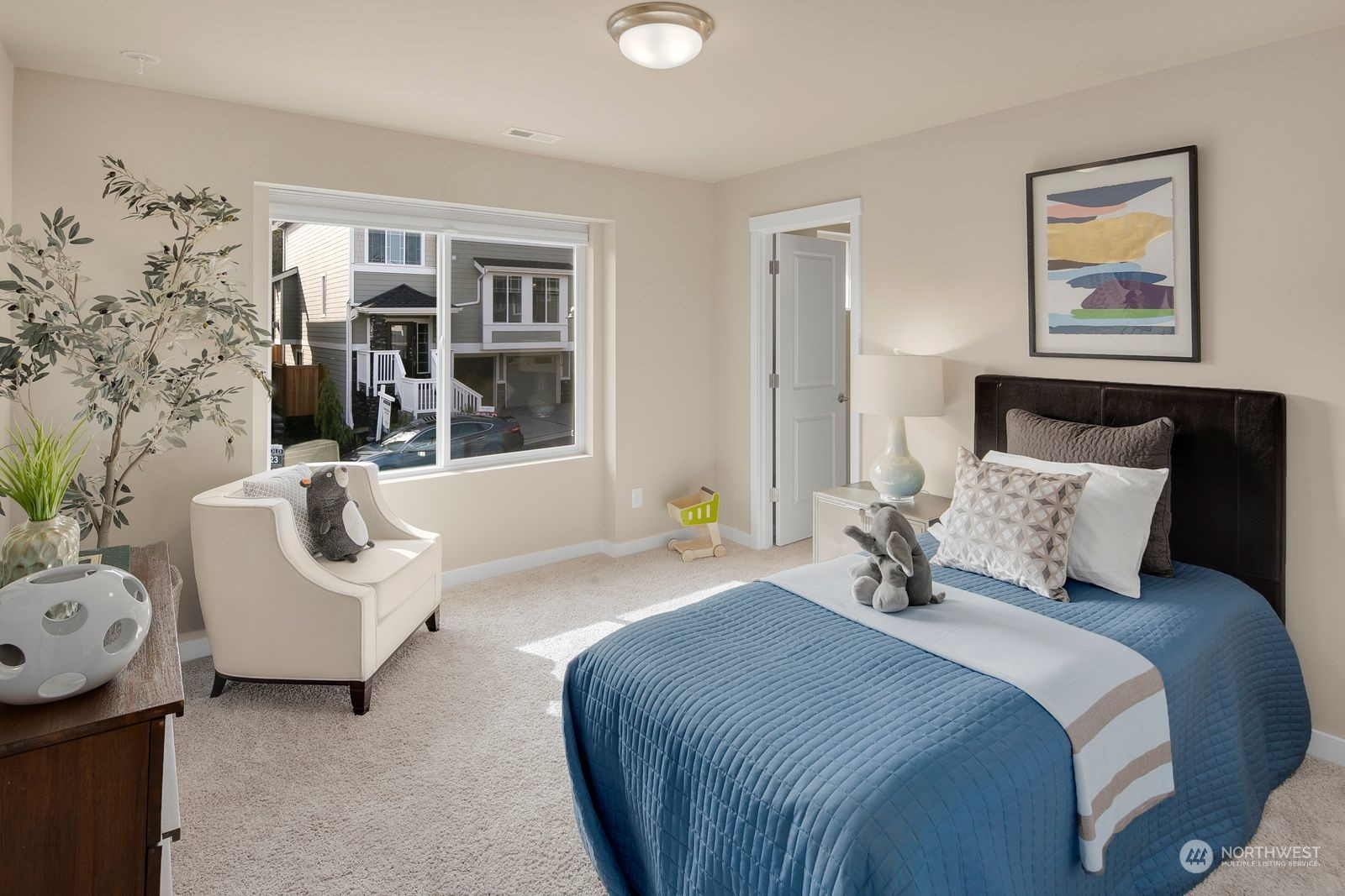 2112 NW Lynx Loop