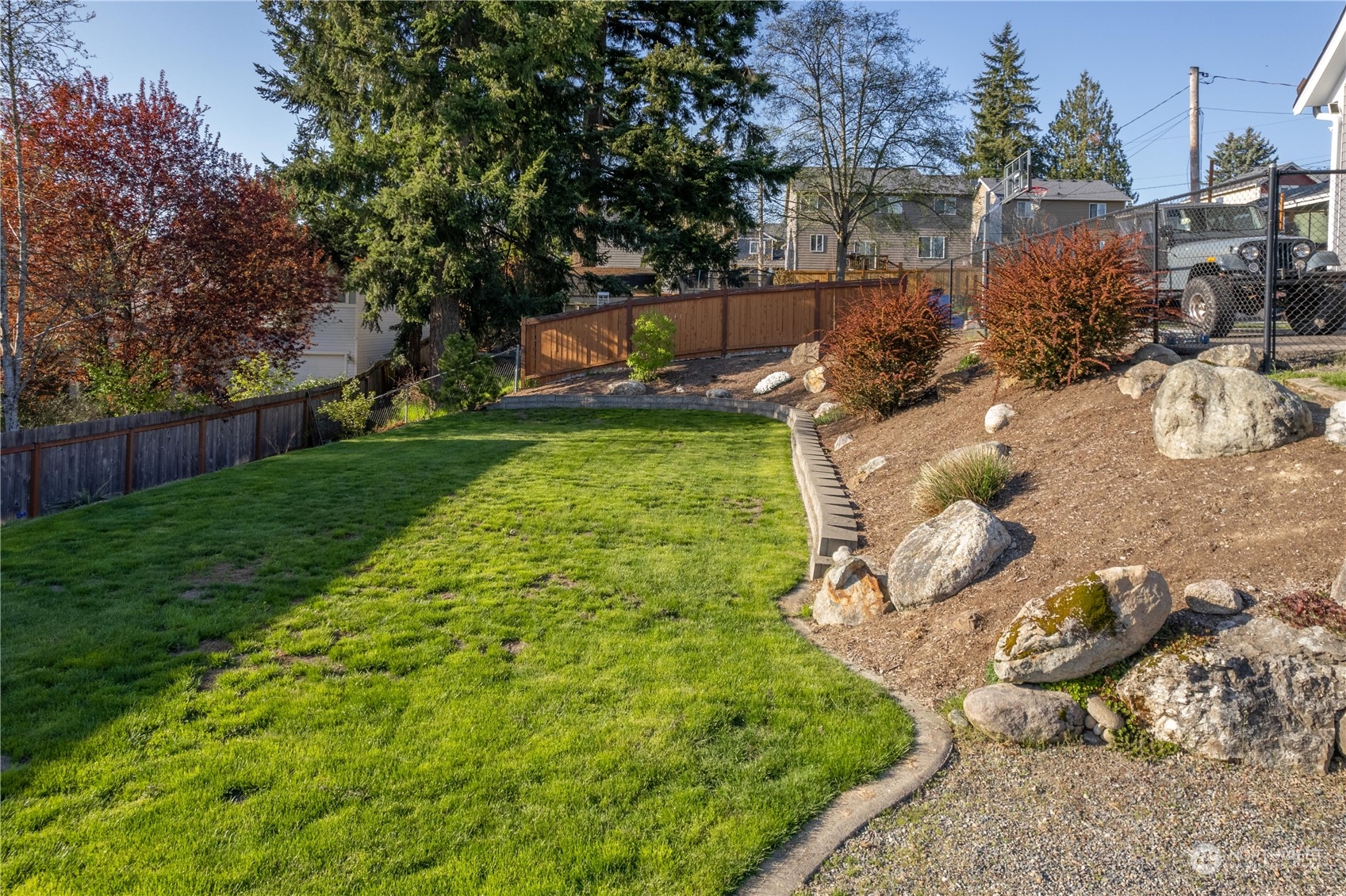 465 Hoquiam Avenue NE