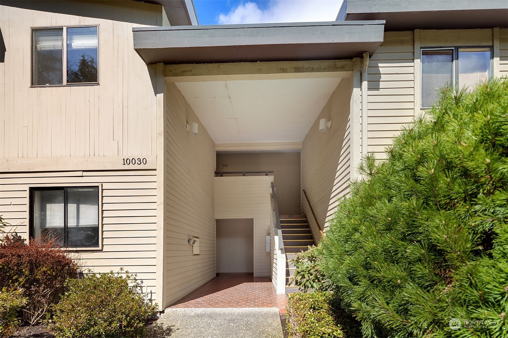 10030 SE 6th Street Unit: 201