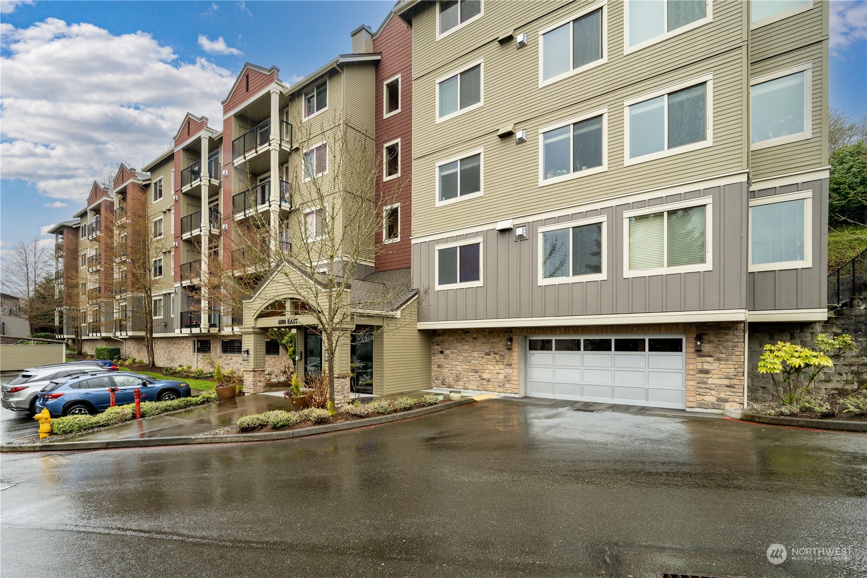 6800 132nd Place SE Unit: #E301