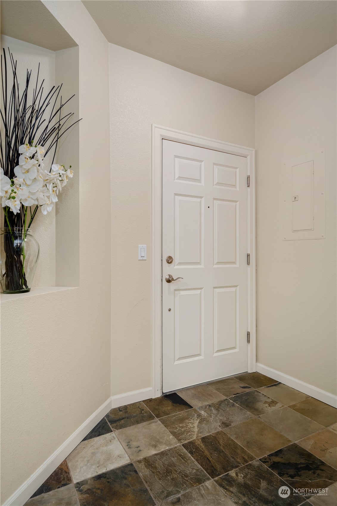 6800 132nd Place SE Unit: #E301