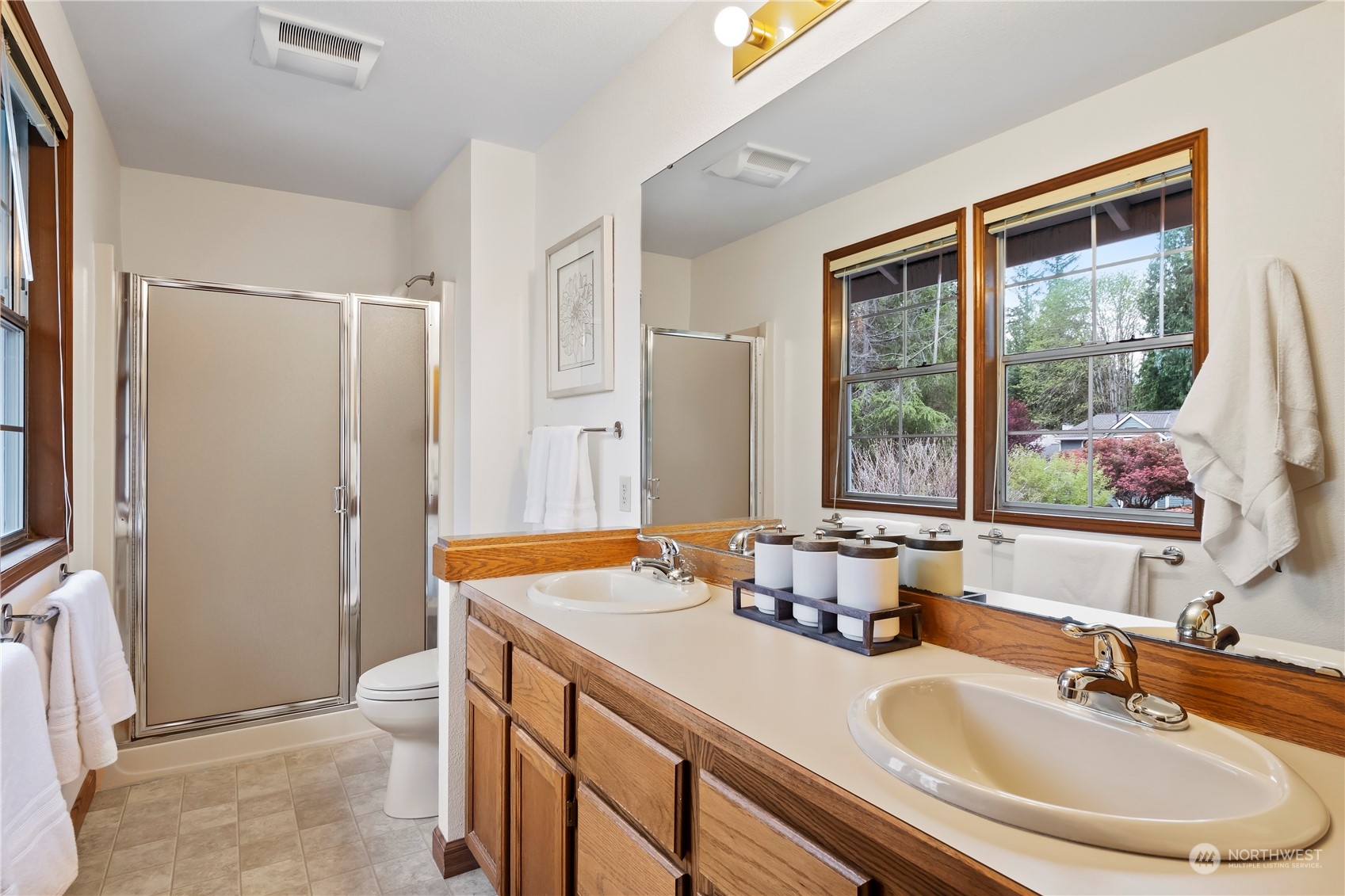 2604 234th Avenue NE