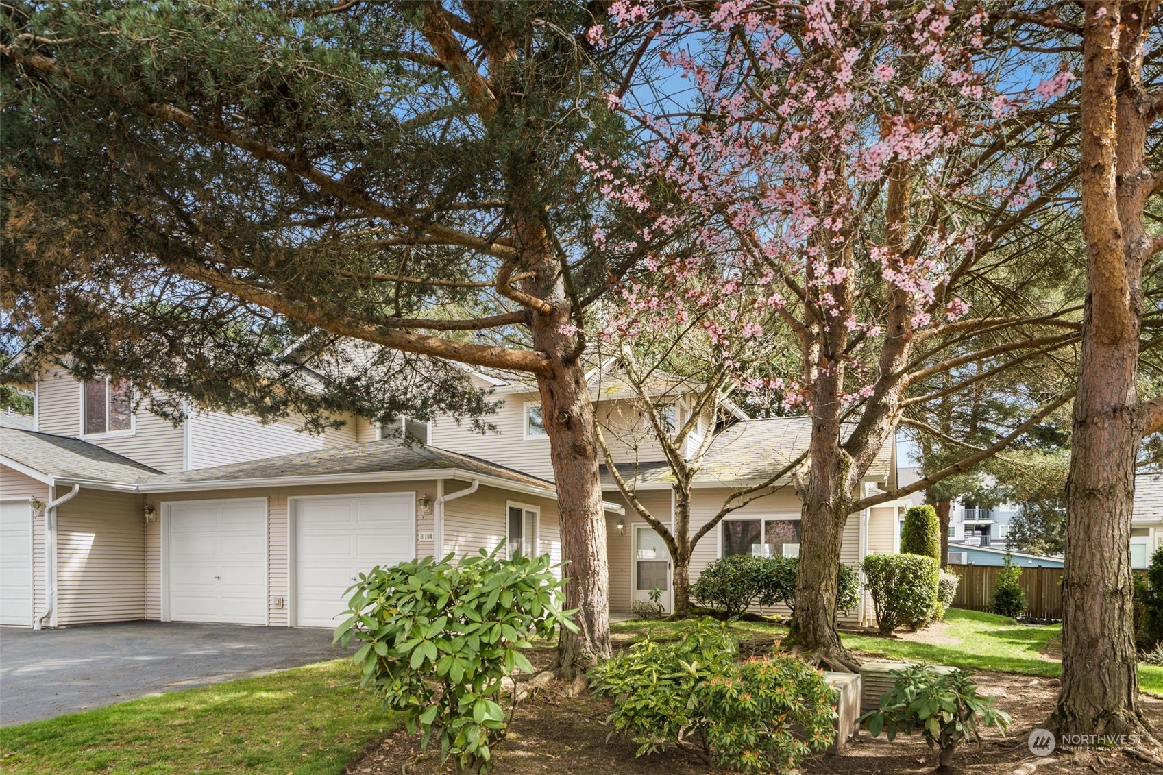 217 112th Street SW Unit: B104