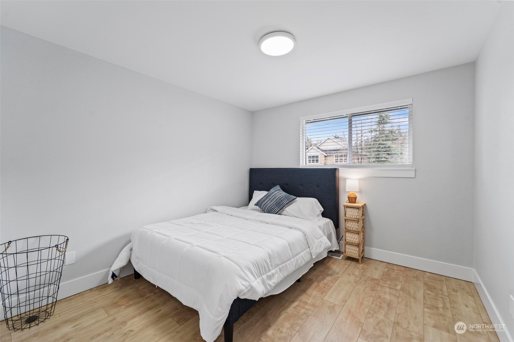 1806 NE 190th Street