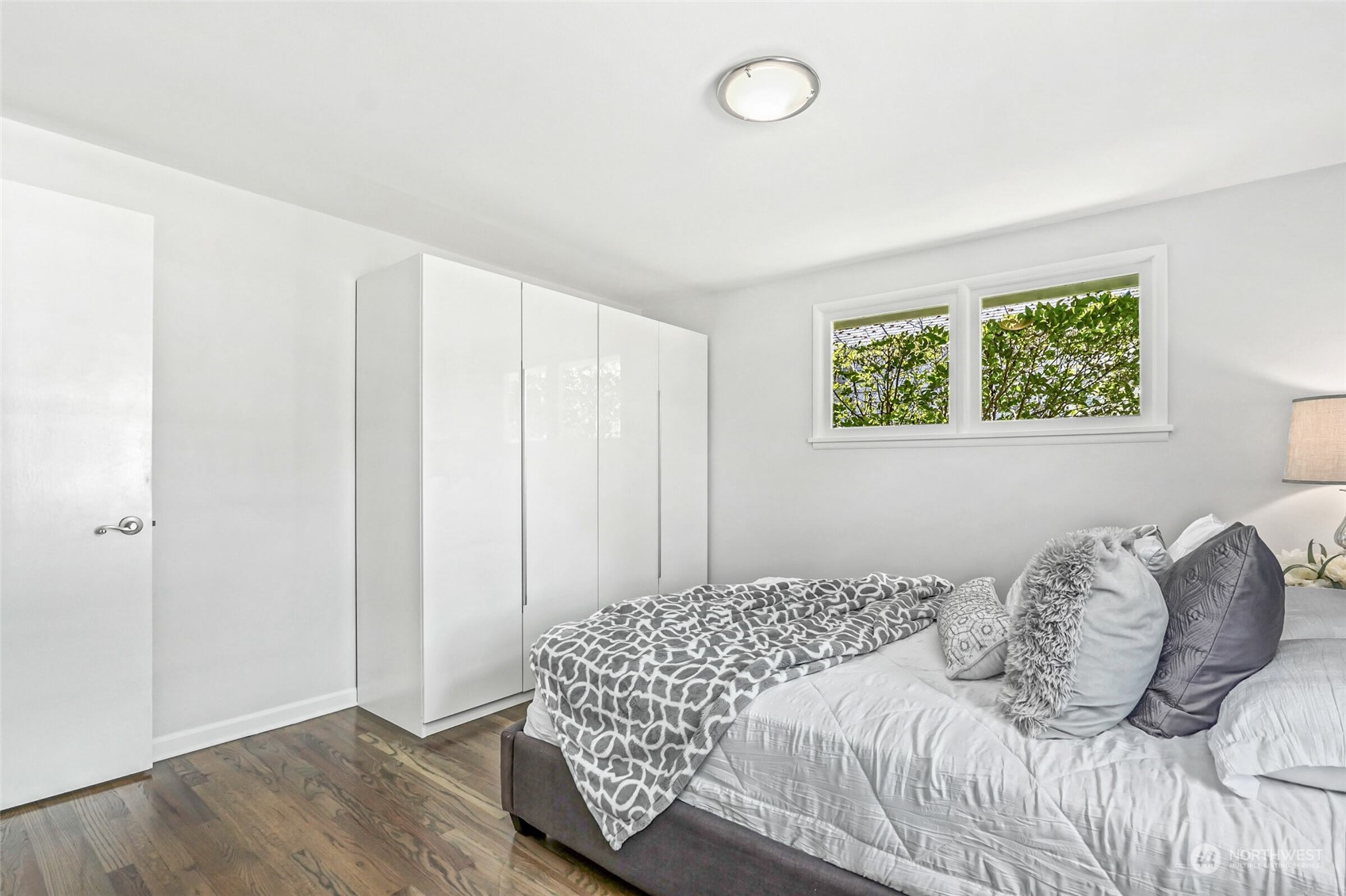 506 N 104th Street