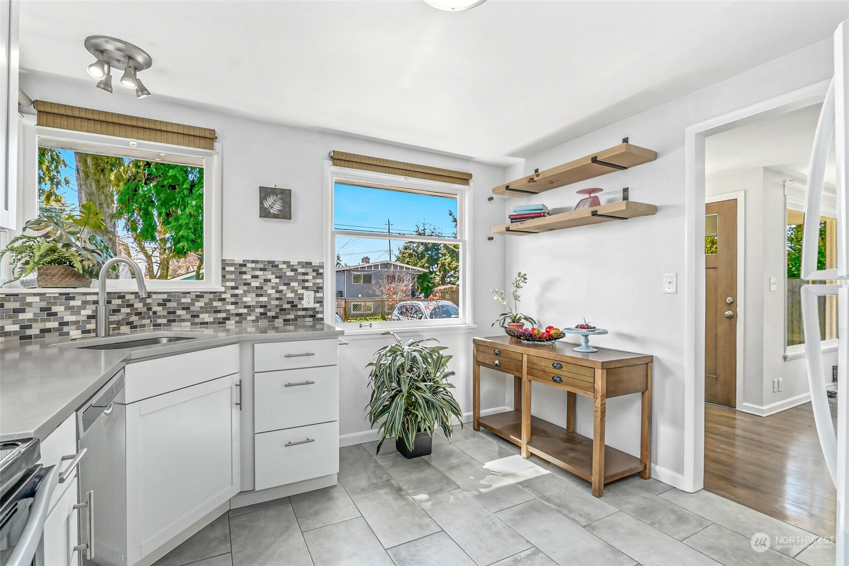 506 N 104th Street