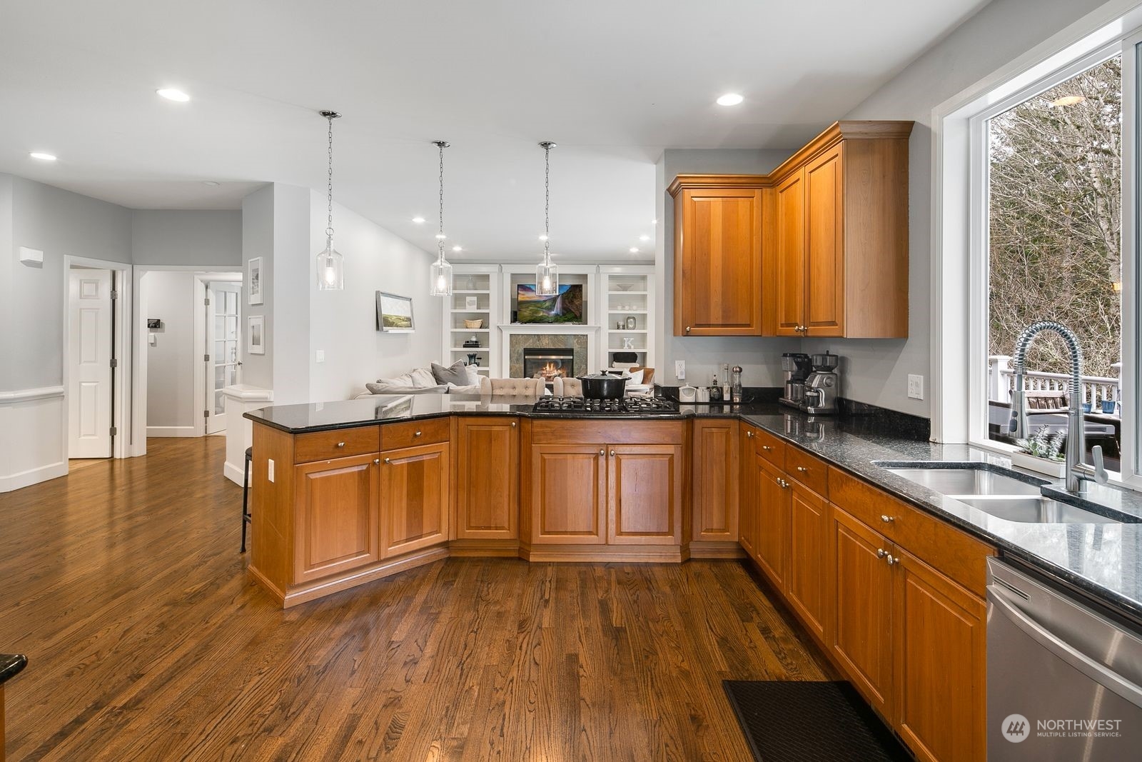 25842 NE 4th Place
