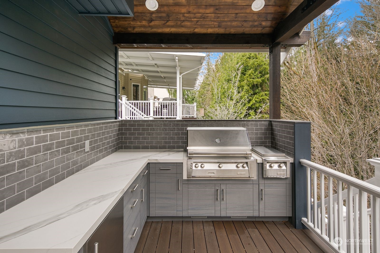 25842 NE 4th Place