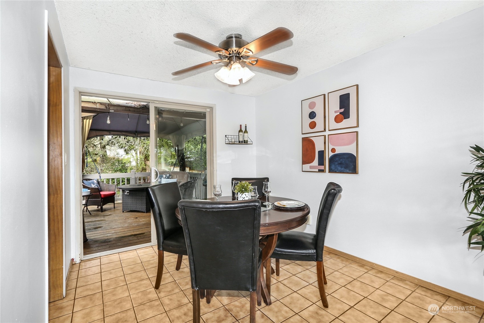15934 Main Street