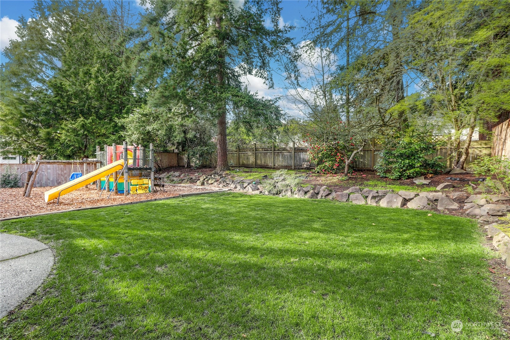 15934 Main Street
