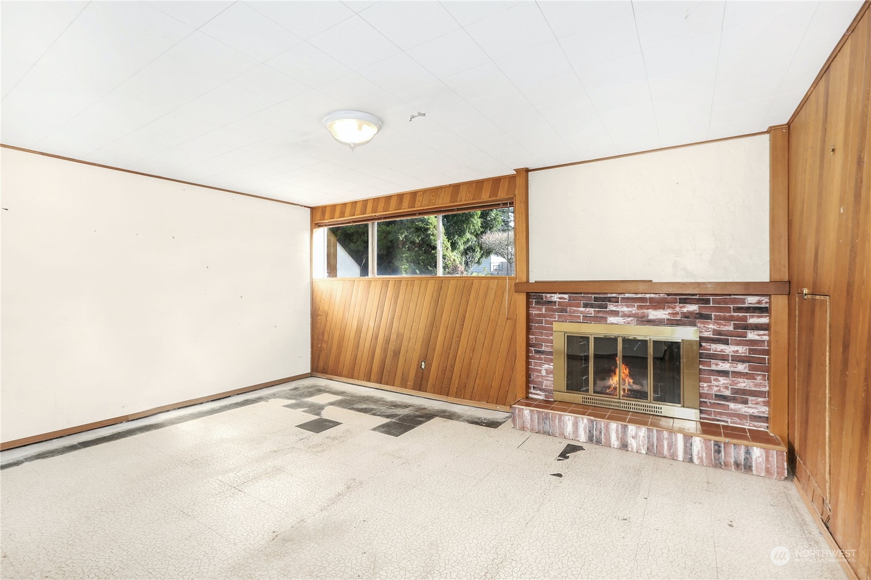 15934 Main Street