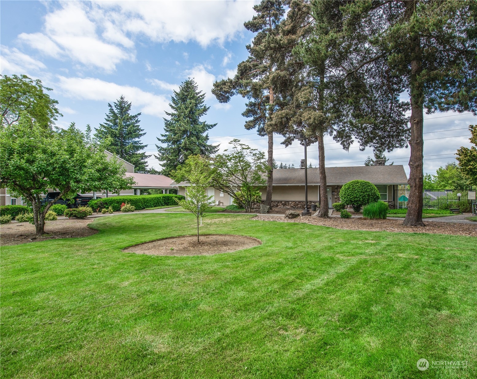 12423 NE 131st Court Unit: E-101