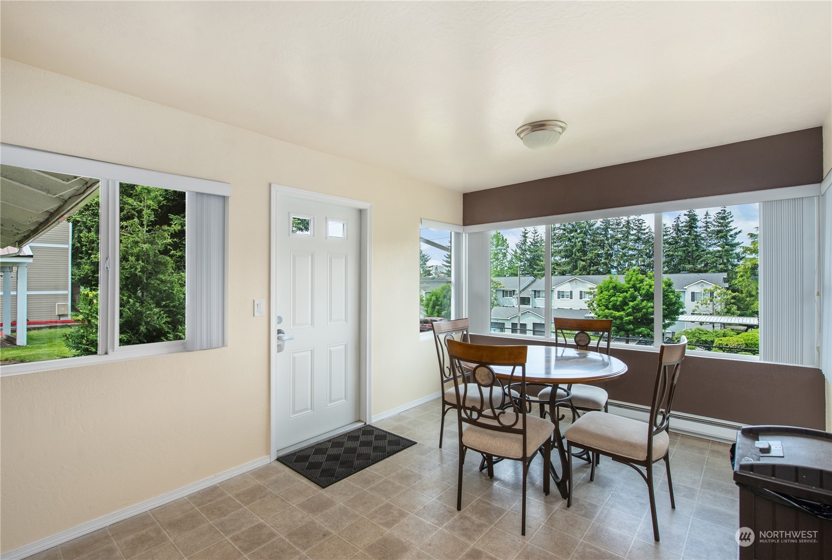 12423 NE 131st Court Unit: E-101