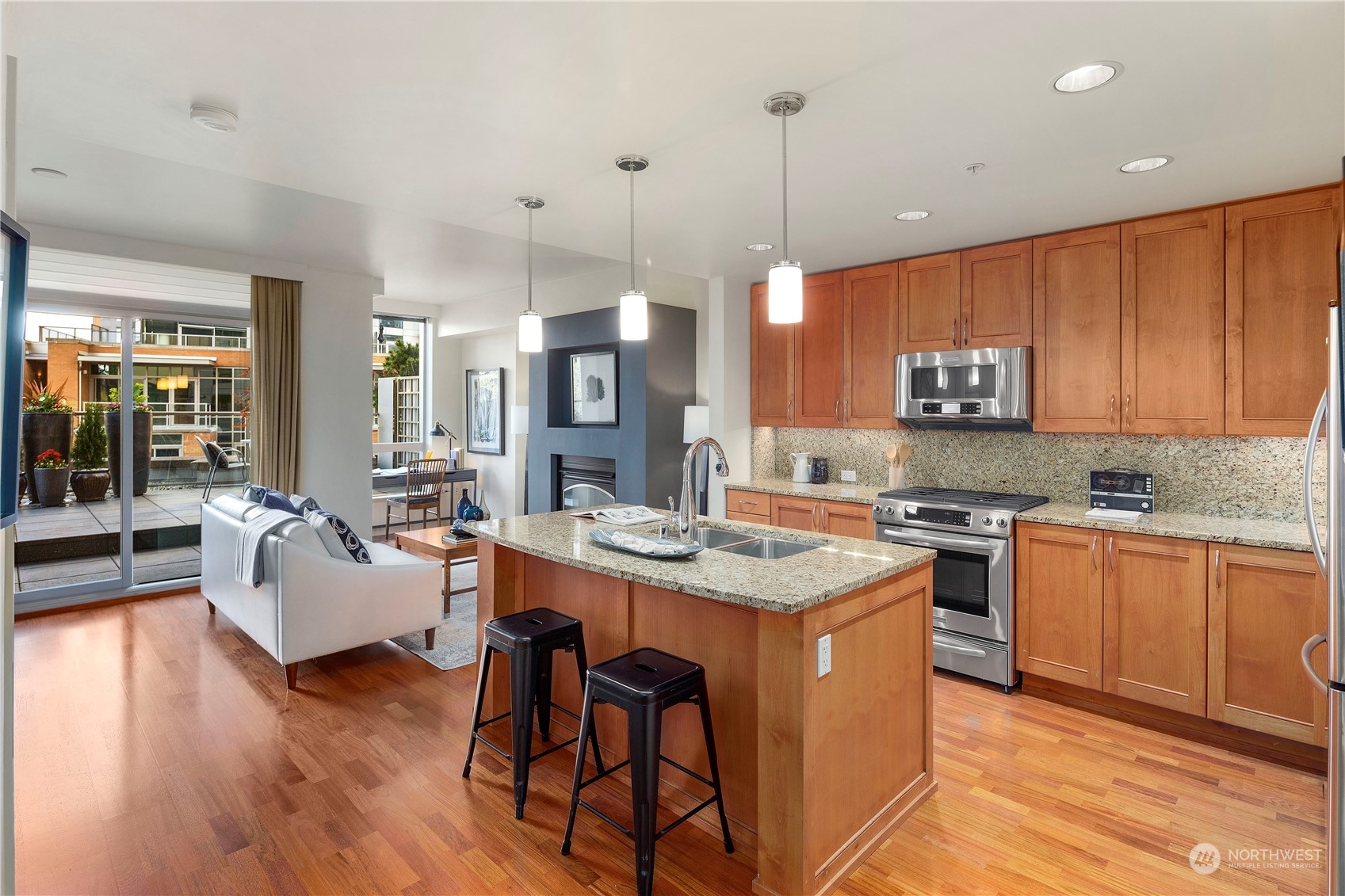 10610 NE 9th Place #508