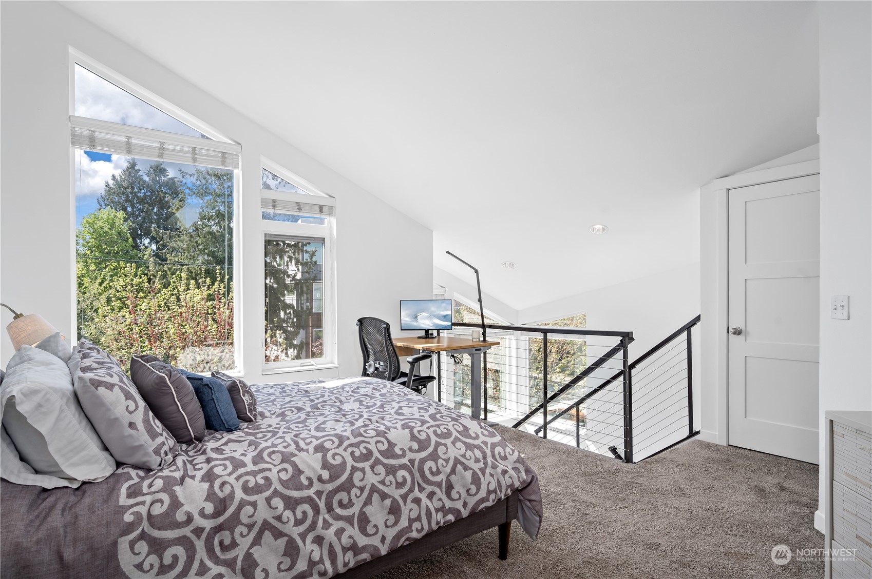 4214 Evanston Avenue N Unit: B