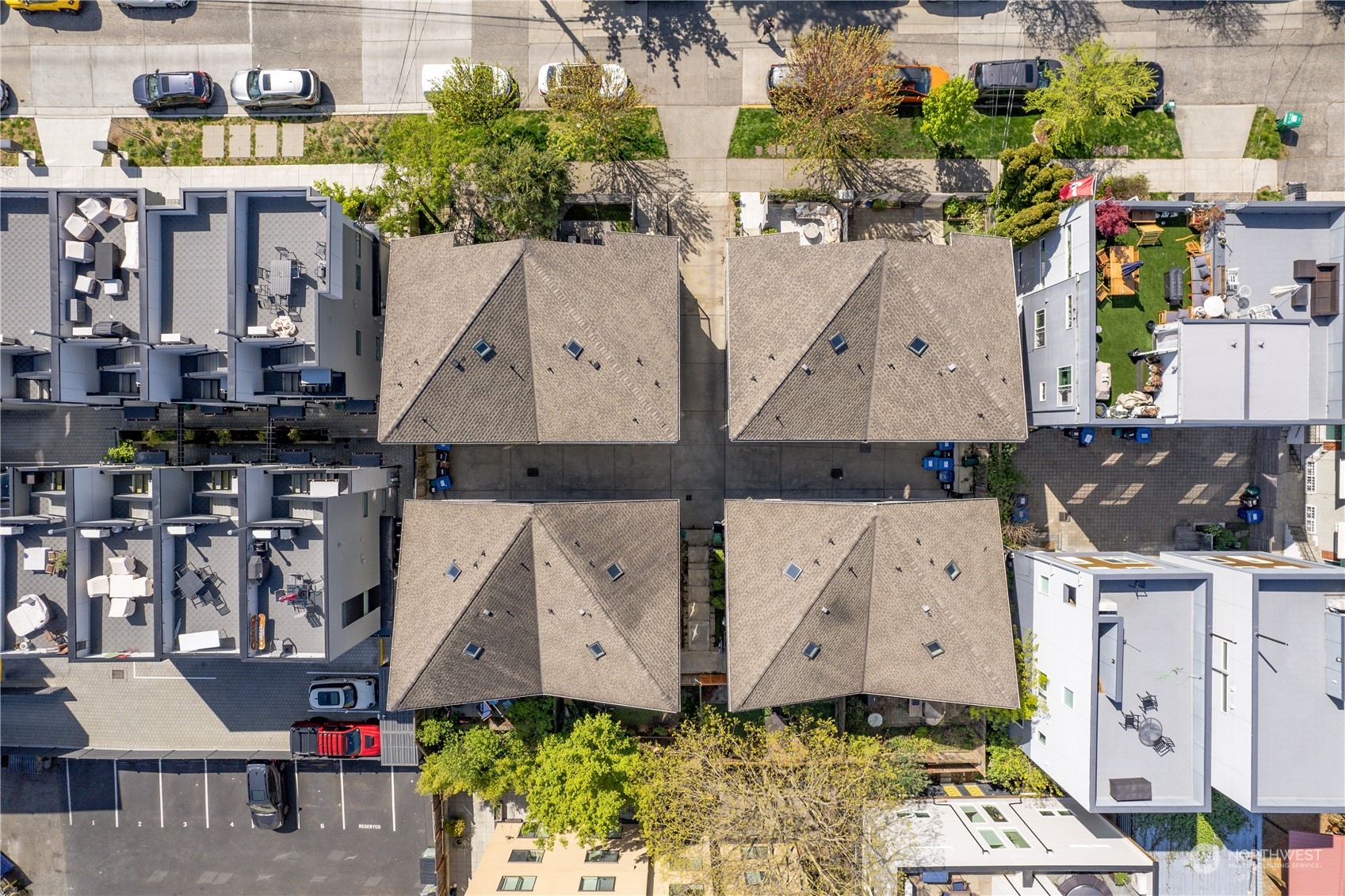 4214 Evanston Avenue N Unit: B