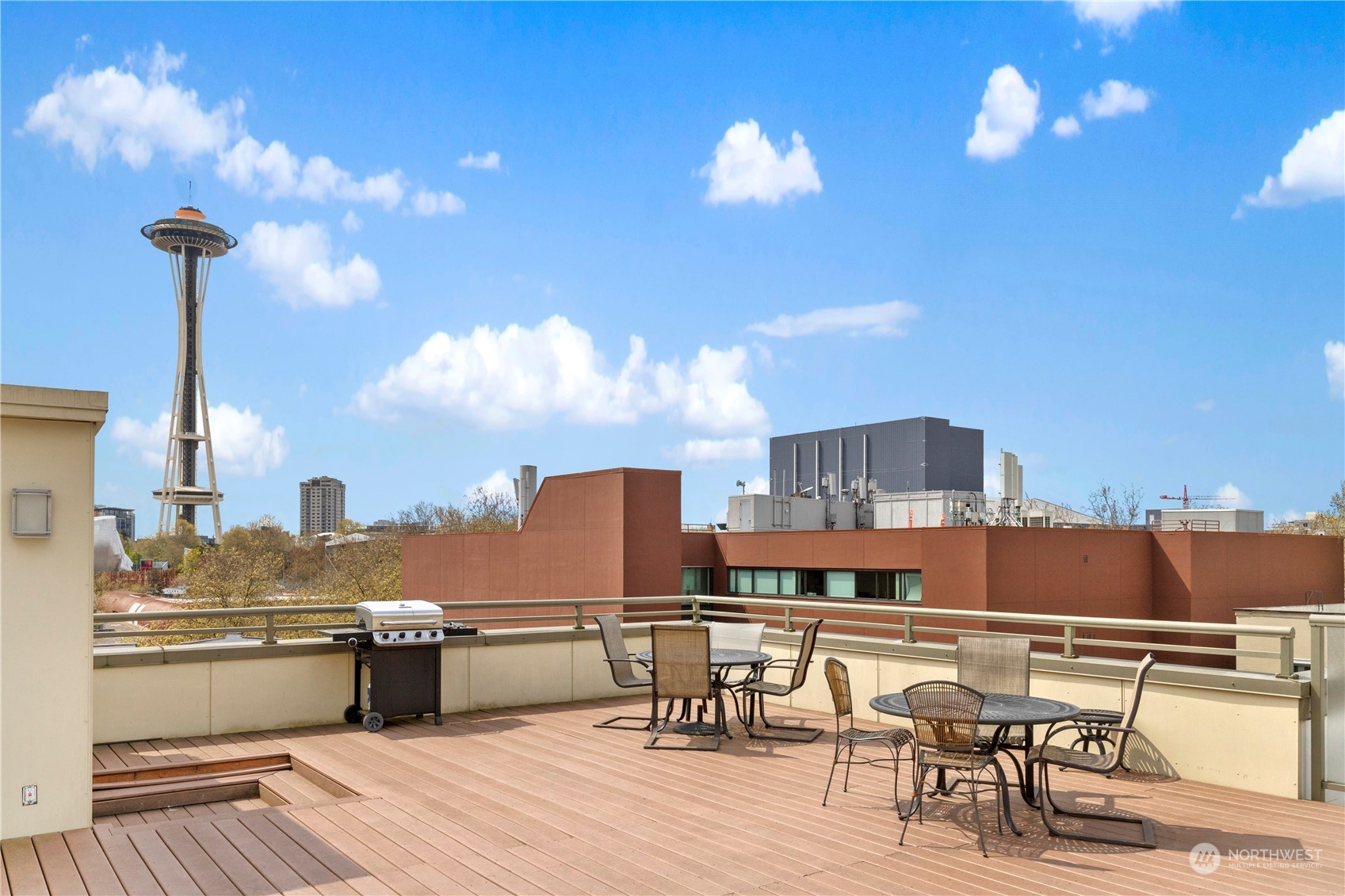 621 5th Avenue N #410