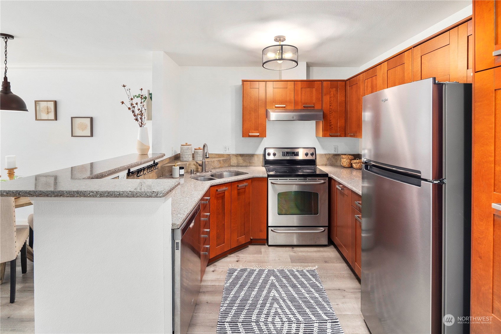 621 5th Avenue N #410