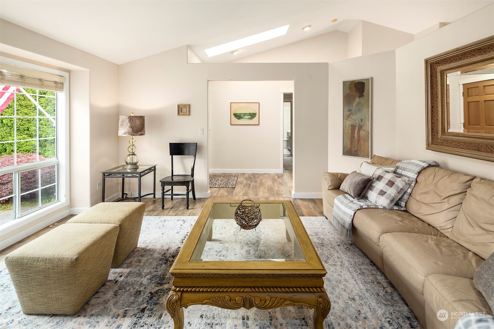 1601 Field Avenue NE