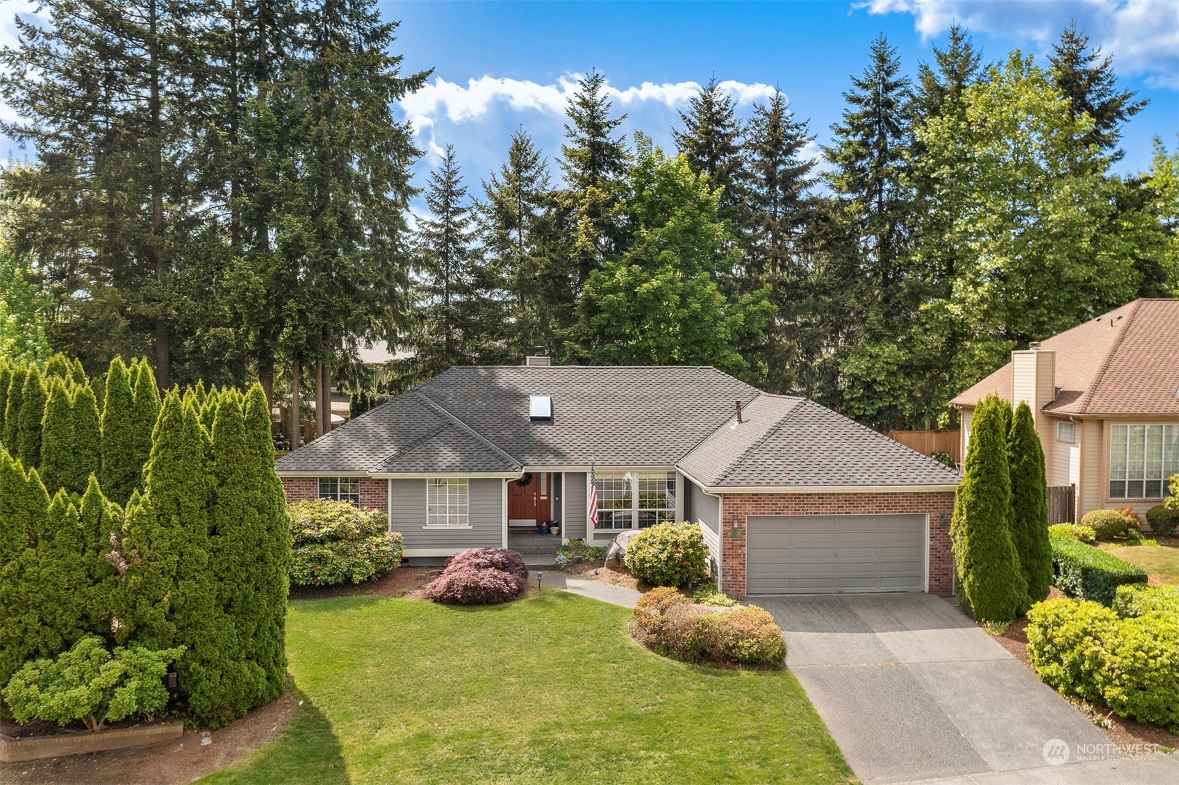 1601 Field Avenue NE