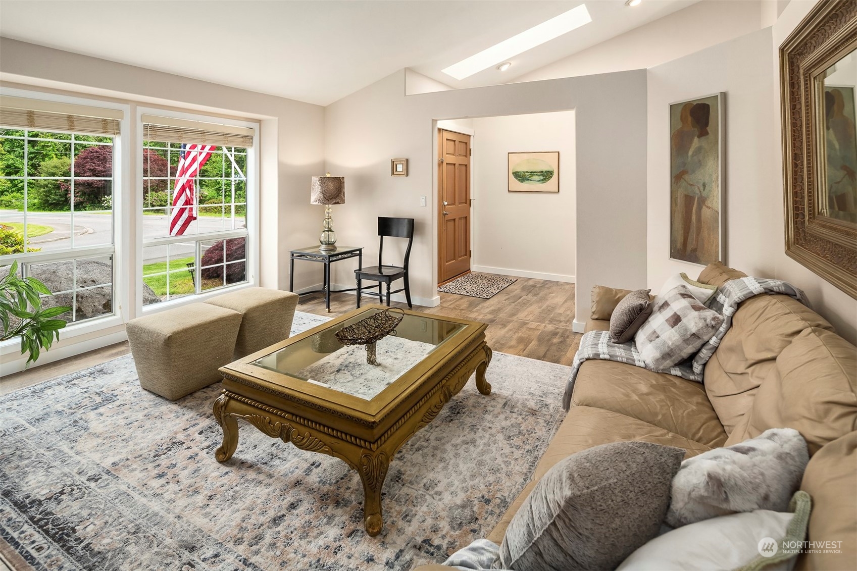 1601 Field Avenue NE