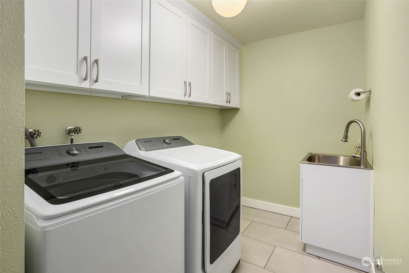 9715 NE Juanita Drive Unit: 209B