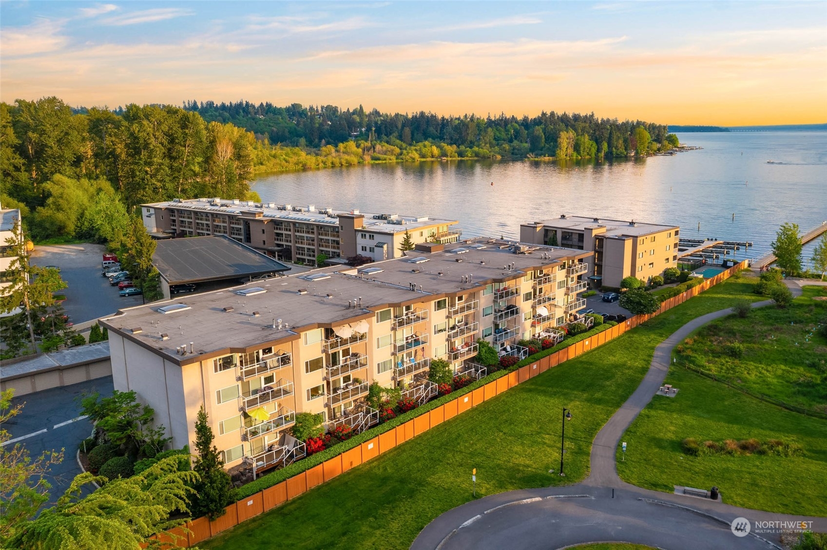 9715 NE Juanita Drive Unit: 209B