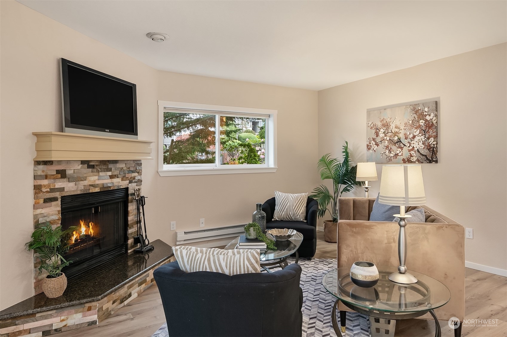 4200 Factoria Boulevard SE Unit: B14