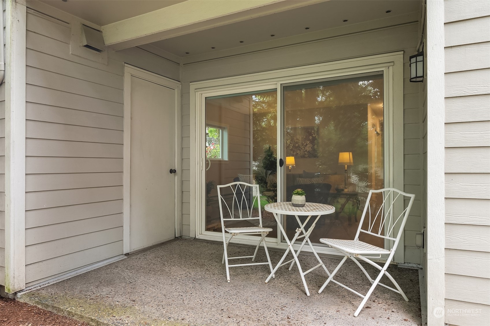 4200 Factoria Boulevard SE Unit: B14