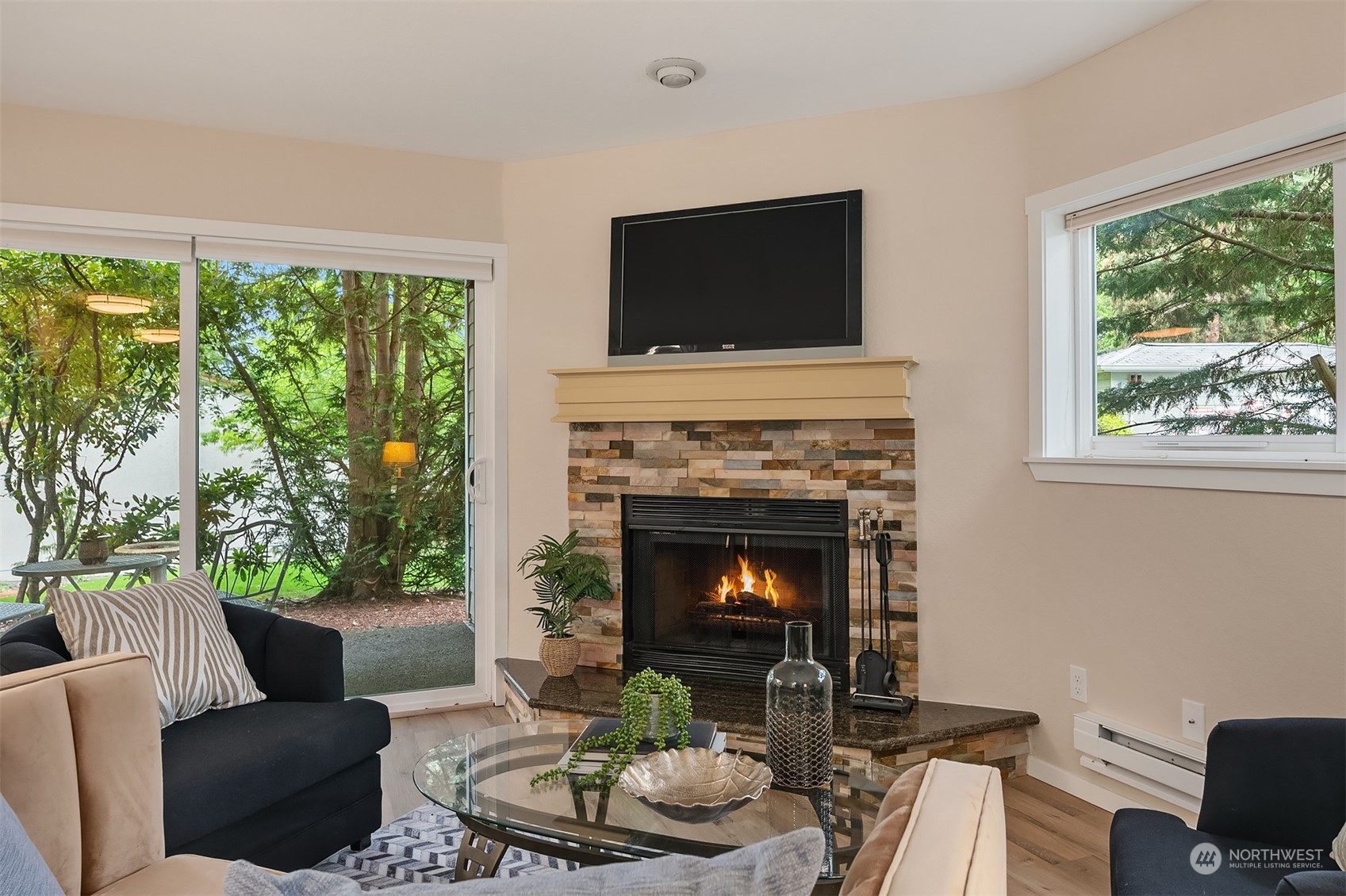 4200 Factoria Boulevard SE Unit: B14