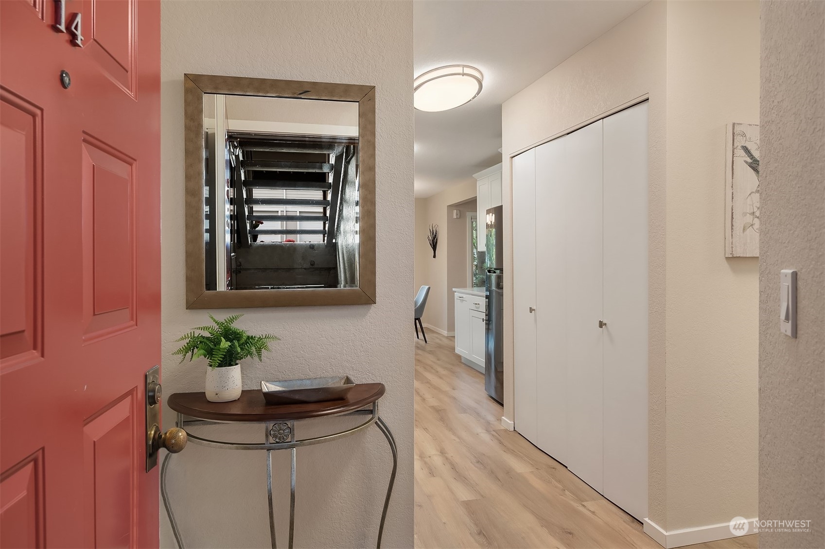 4200 Factoria Boulevard SE Unit: B14