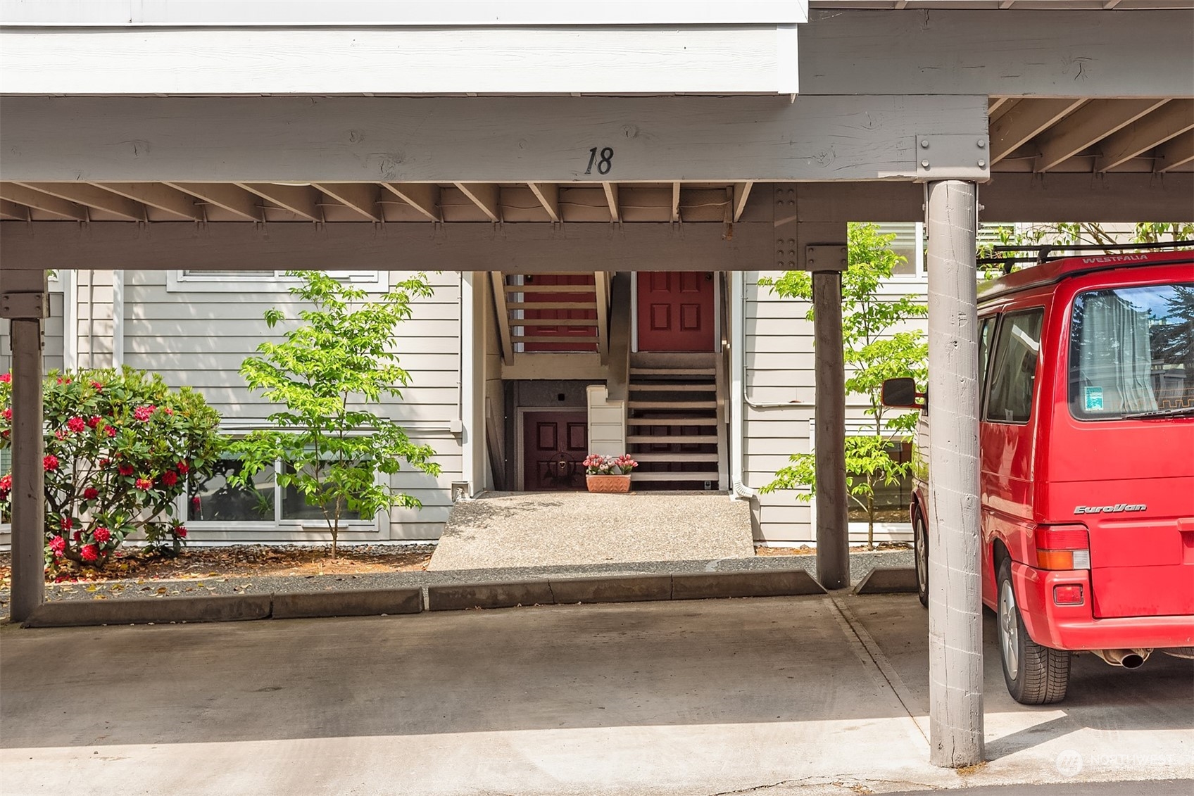 4200 Factoria Boulevard SE Unit: B14