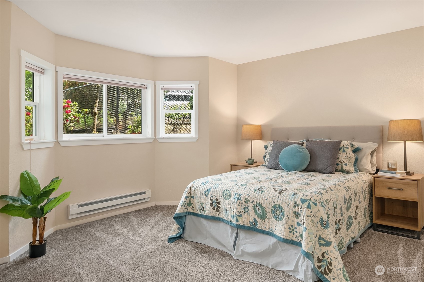 4200 Factoria Boulevard SE Unit: B14