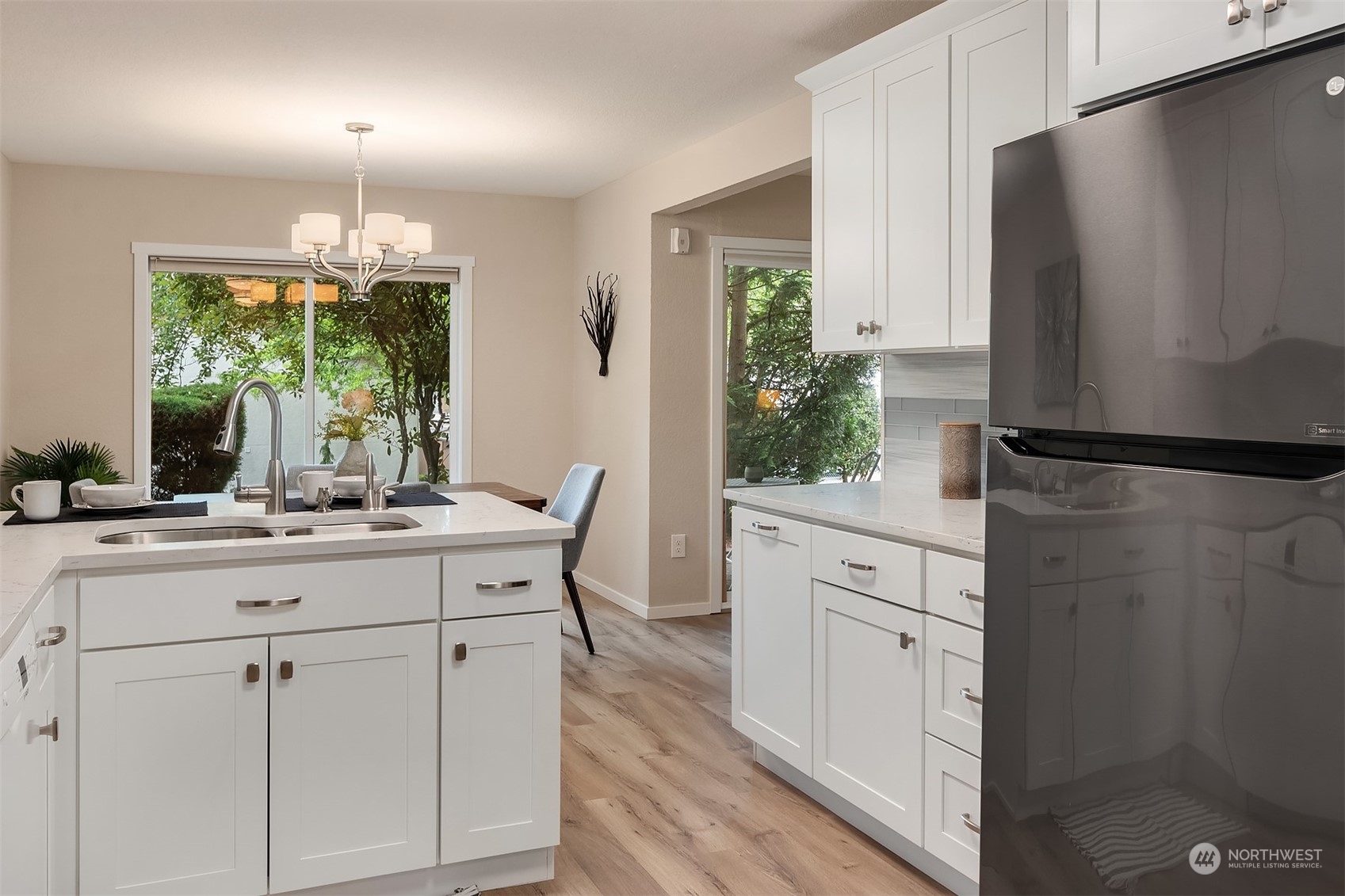 4200 Factoria Boulevard SE Unit: B14